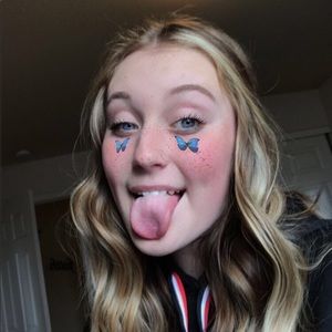 Meet your Posher, Taylor